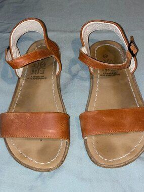Earthing Harmony Grounding Sandals Women's size 37/6.5 in Honey Brown